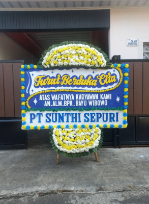 Papan Bunga Duka di Arut Utara