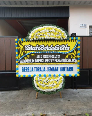 Papan Bunga Duka di Arut Utara